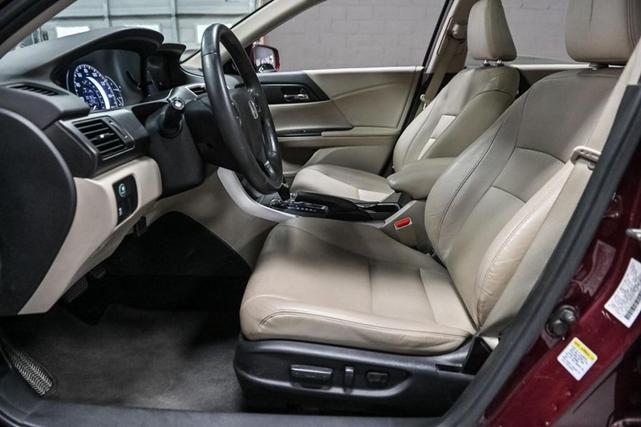 Photo of 2014 Basque Red Pearl II Honda Accord