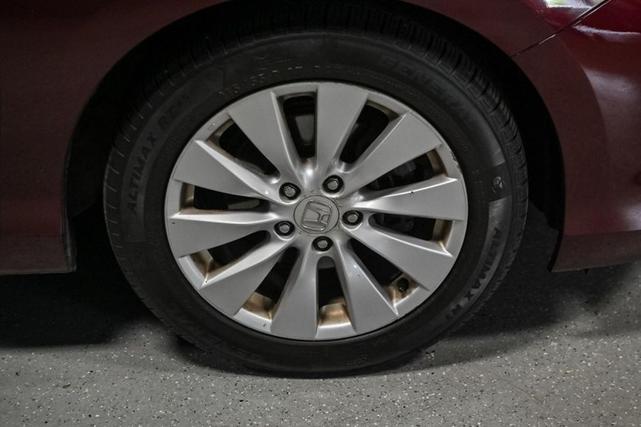 Photo of 2014 Basque Red Pearl II Honda Accord