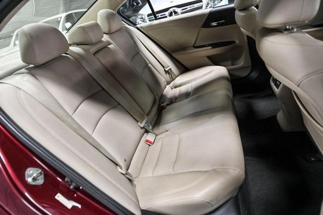 Photo of 2014 Basque Red Pearl II Honda Accord