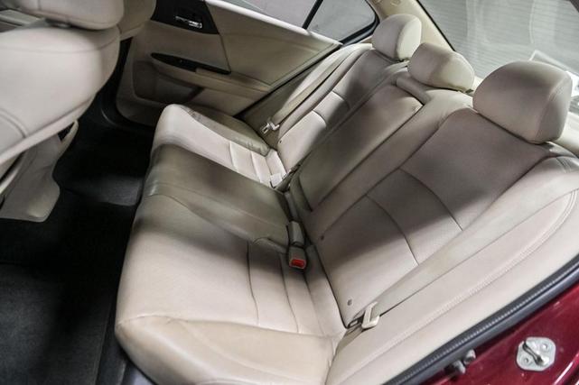 Photo of 2014 Basque Red Pearl II Honda Accord