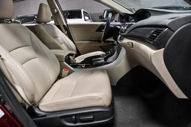 Photo of 2014 Basque Red Pearl II Honda Accord