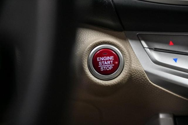 Photo of 2014 Basque Red Pearl II Honda Accord