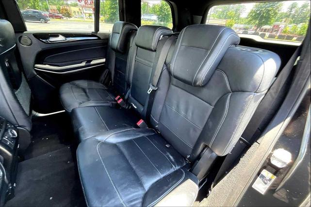 Photo of 2018 Black Mercedes-Benz GLS 550