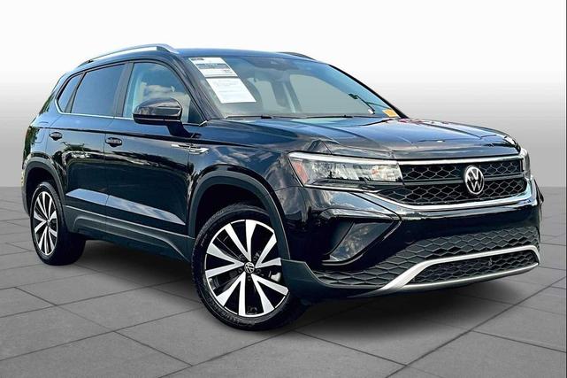 Photo of 2022 Deep Black Pearl Volkswagen Taos