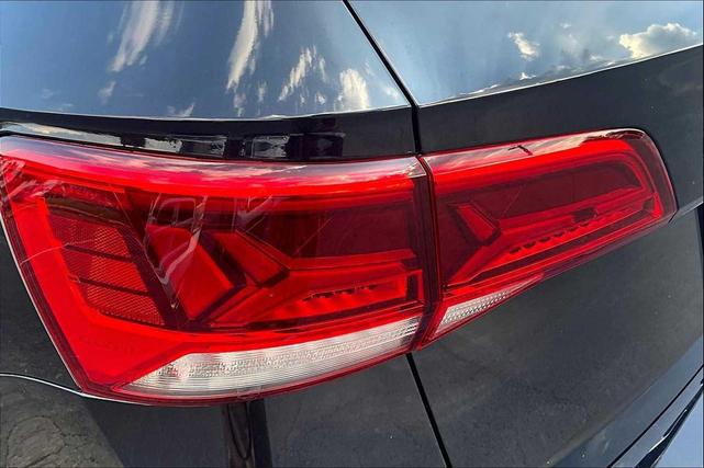 Photo of 2022 Deep Black Pearl Volkswagen Taos