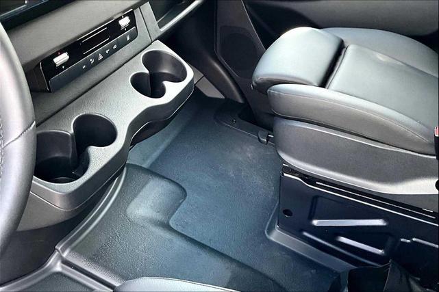 Photo of 2024 Gray Mercedes-Benz Sprinter 2500