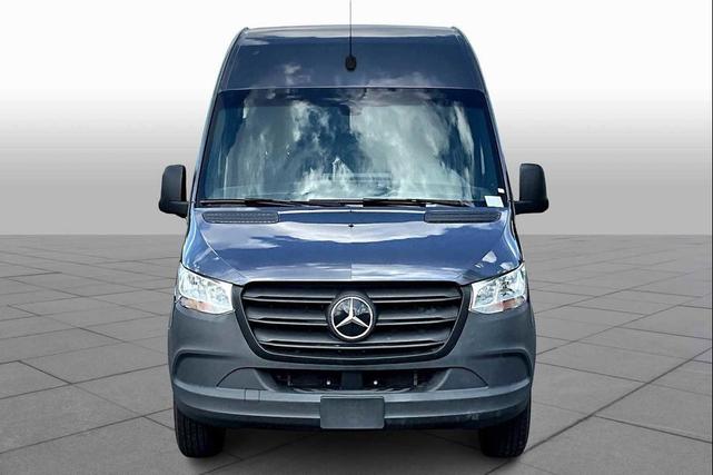 Photo of 2024 Gray Mercedes-Benz Sprinter 2500