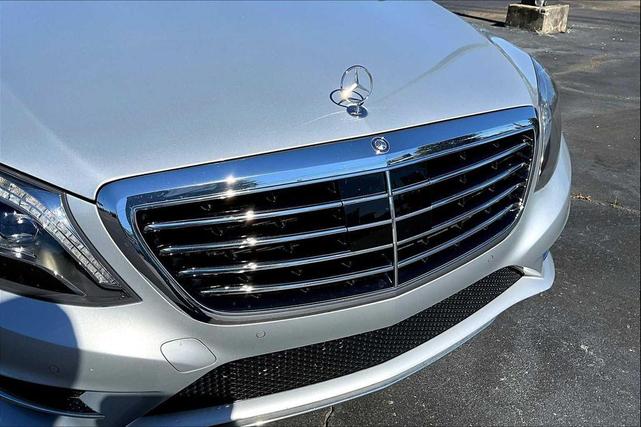 Photo of 2015 Iridium Silver Metallic Mercedes-Benz S-Class