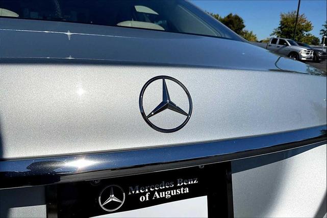 Photo of 2015 Iridium Silver Metallic Mercedes-Benz S-Class