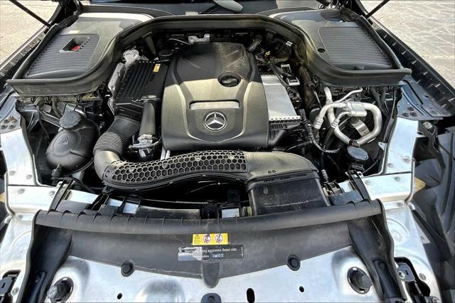 Photo of 2016 Black Mercedes-Benz GLC 300