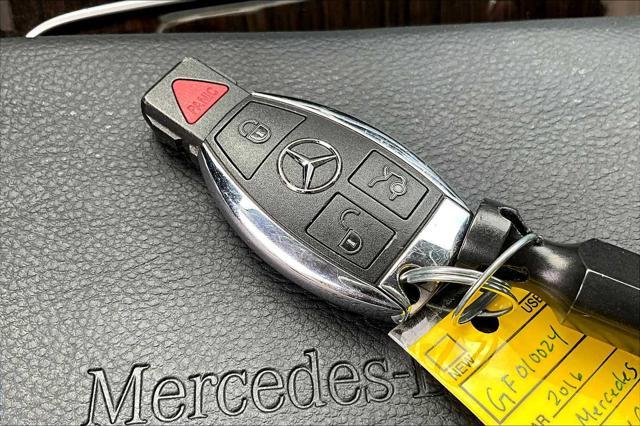 Photo of 2016 Black Mercedes-Benz GLC 300