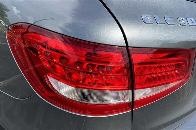 Photo of 2016 Black Mercedes-Benz GLC 300