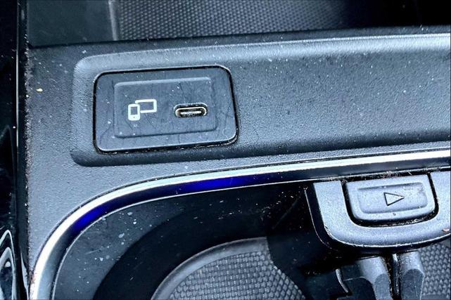 Photo of 2021 Polar White Mercedes-Benz GLA 250