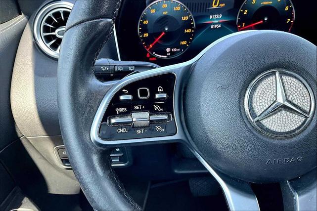 Photo of 2021 Polar White Mercedes-Benz GLA 250