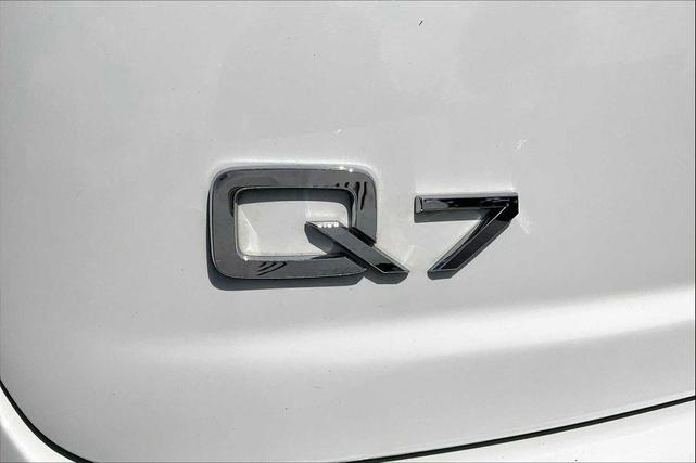 Photo of 2018 WHITE Audi Q7