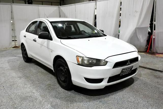 Photo of 2009 White Mitsubishi Lancer