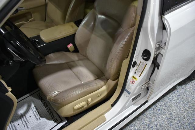 Photo of 2008 White Lexus IS 250