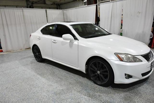 Photo of 2008 White Lexus IS 250