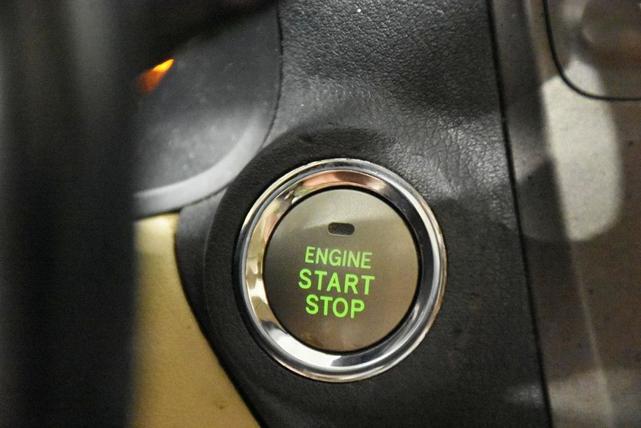 Photo of 2008 White Lexus IS 250
