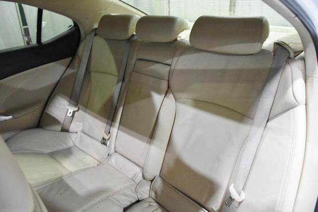 Photo of 2008 White Lexus IS 250