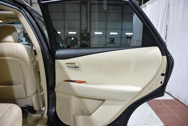 Photo of 2010 Gray Lexus RX 350