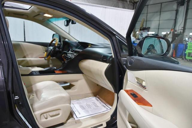 Photo of 2010 Gray Lexus RX 350