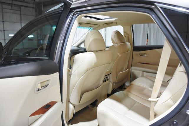 Photo of 2010 Gray Lexus RX 350