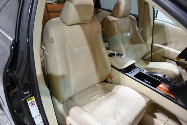 Photo of 2010 Gray Lexus RX 350