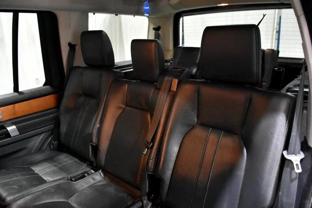 Photo of 2010 Silver Land Rover LR4
