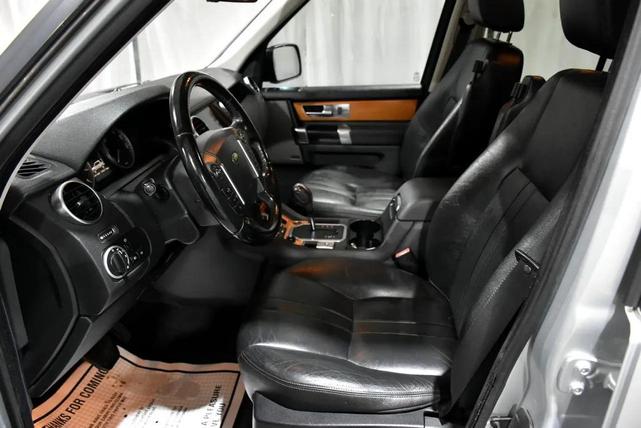 Photo of 2010 Silver Land Rover LR4