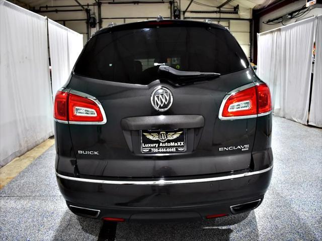 Photo of 2016 Gray Buick Enclave