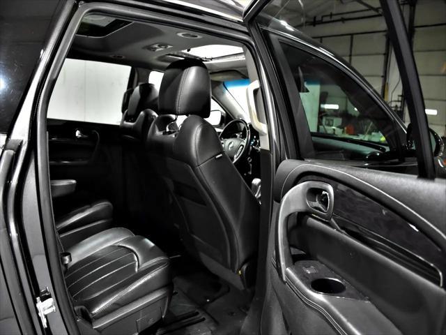 Photo of 2016 Gray Buick Enclave