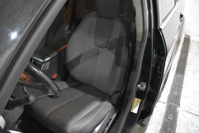 Photo of 2016 Black Chevrolet Equinox