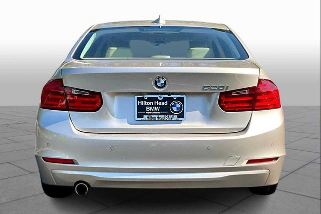 Photo of 2014 Orion Silver Metallic BMW 320