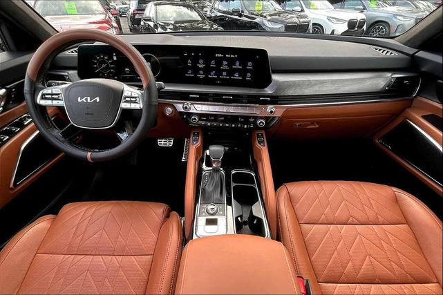 Photo of 2025 Jungle Green Kia Telluride