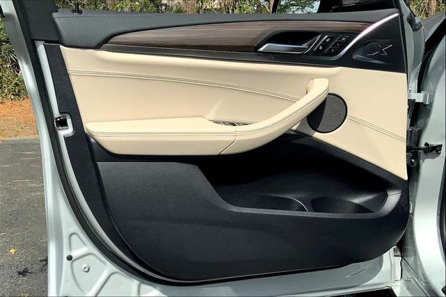Photo of 2018 Glacier Silver Metallic BMW X3