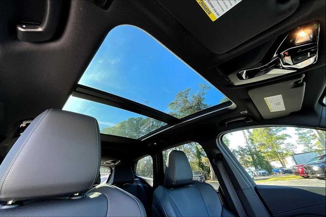 Photo of 2025 Portimao Blue Metallic BMW X1