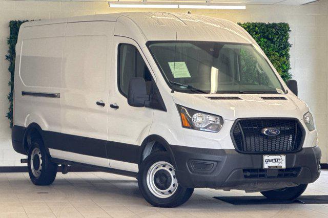 2023 Ford Transit-250