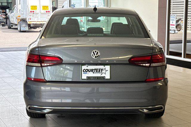 Photo of 2020 Platinum Gray Metallic Volkswagen Passat