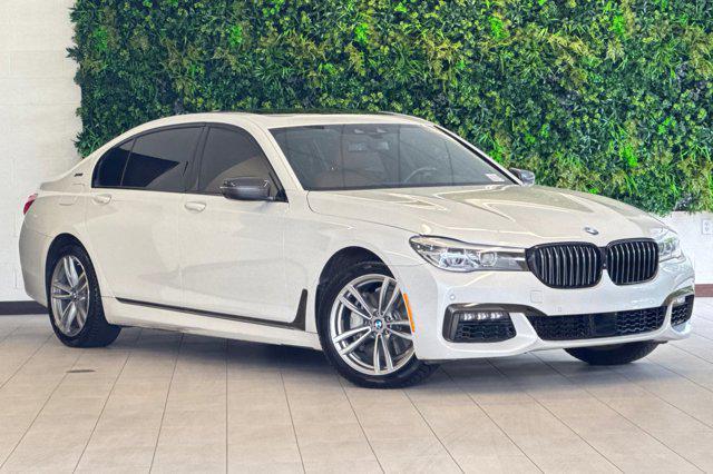 2017 BMW 740E