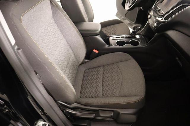 Photo of 2024 Mosaic Black Metallic Chevrolet Equinox