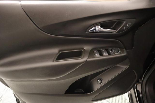 Photo of 2024 Mosaic Black Metallic Chevrolet Equinox