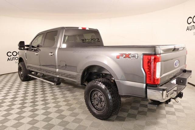 Photo of 2019 Magnetic Ford F-350