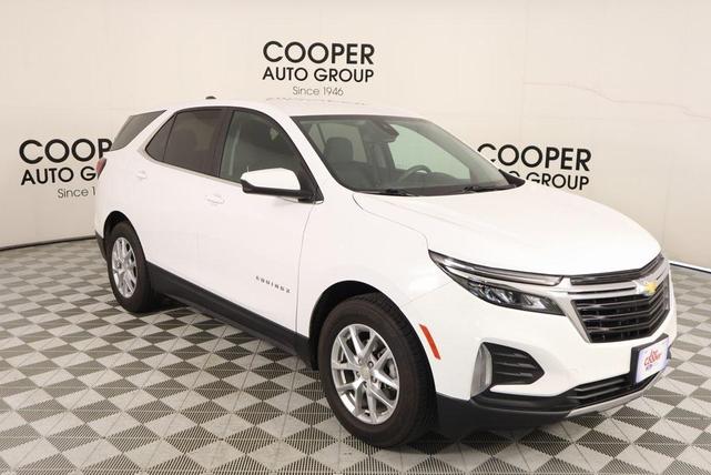 Photo of 2022 Summit White Chevrolet Equinox