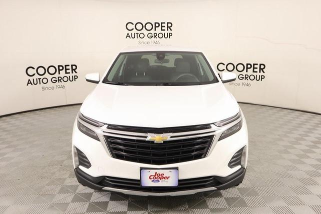 Photo of 2022 Summit White Chevrolet Equinox