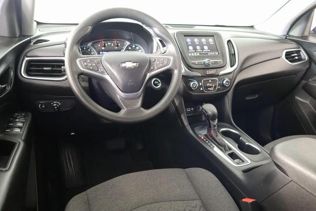 Photo of 2022 Summit White Chevrolet Equinox