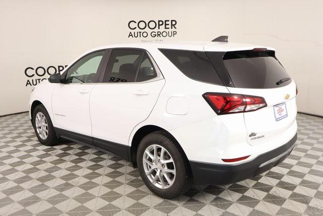 Photo of 2022 Summit White Chevrolet Equinox