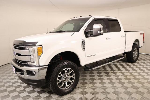 Photo of 2017 Oxford White Ford F-250