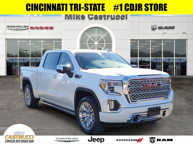 Photo of 2019 White Frost Tricoat GMC Sierra 1500
