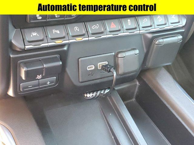 Photo of 2019 White Frost Tricoat GMC Sierra 1500